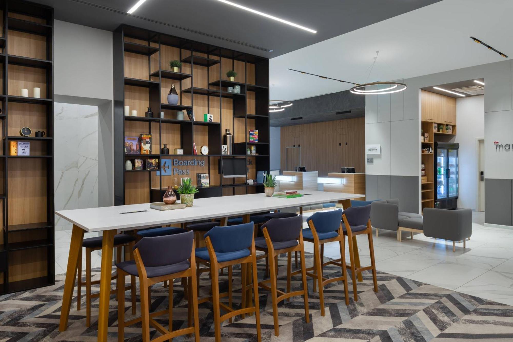 Courtyard By Marriott Bucharest Floreasca Екстериор снимка