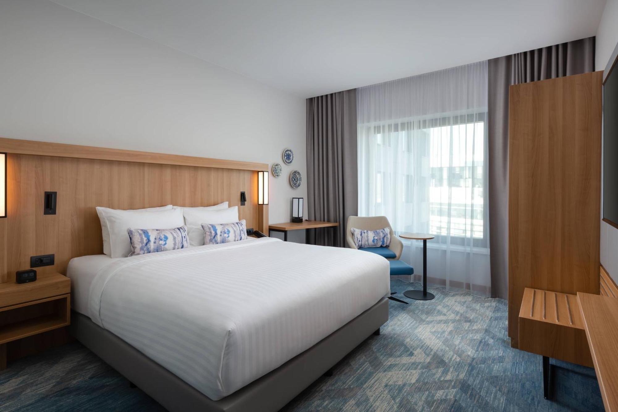 Courtyard By Marriott Bucharest Floreasca Екстериор снимка